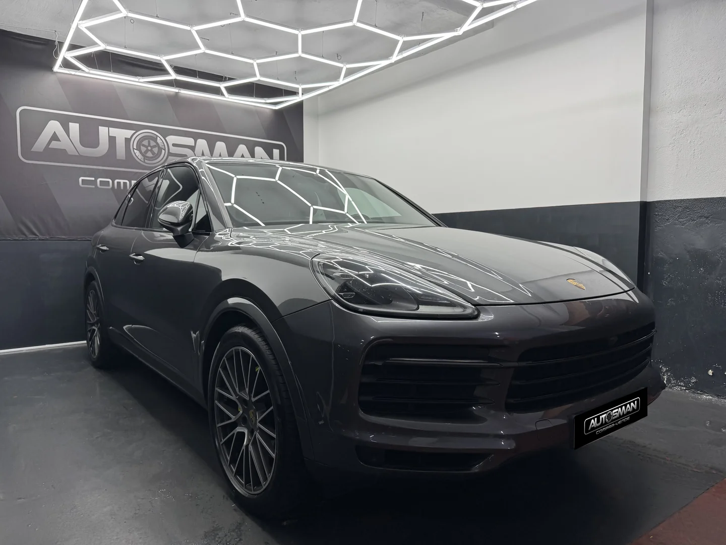 PORSCHE Cayenne EHybrid 2020 Híbrido Gris - Motor